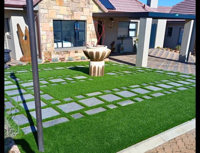 2 BEDROOM HOUSE FOR SALE IN PARADISE COAST